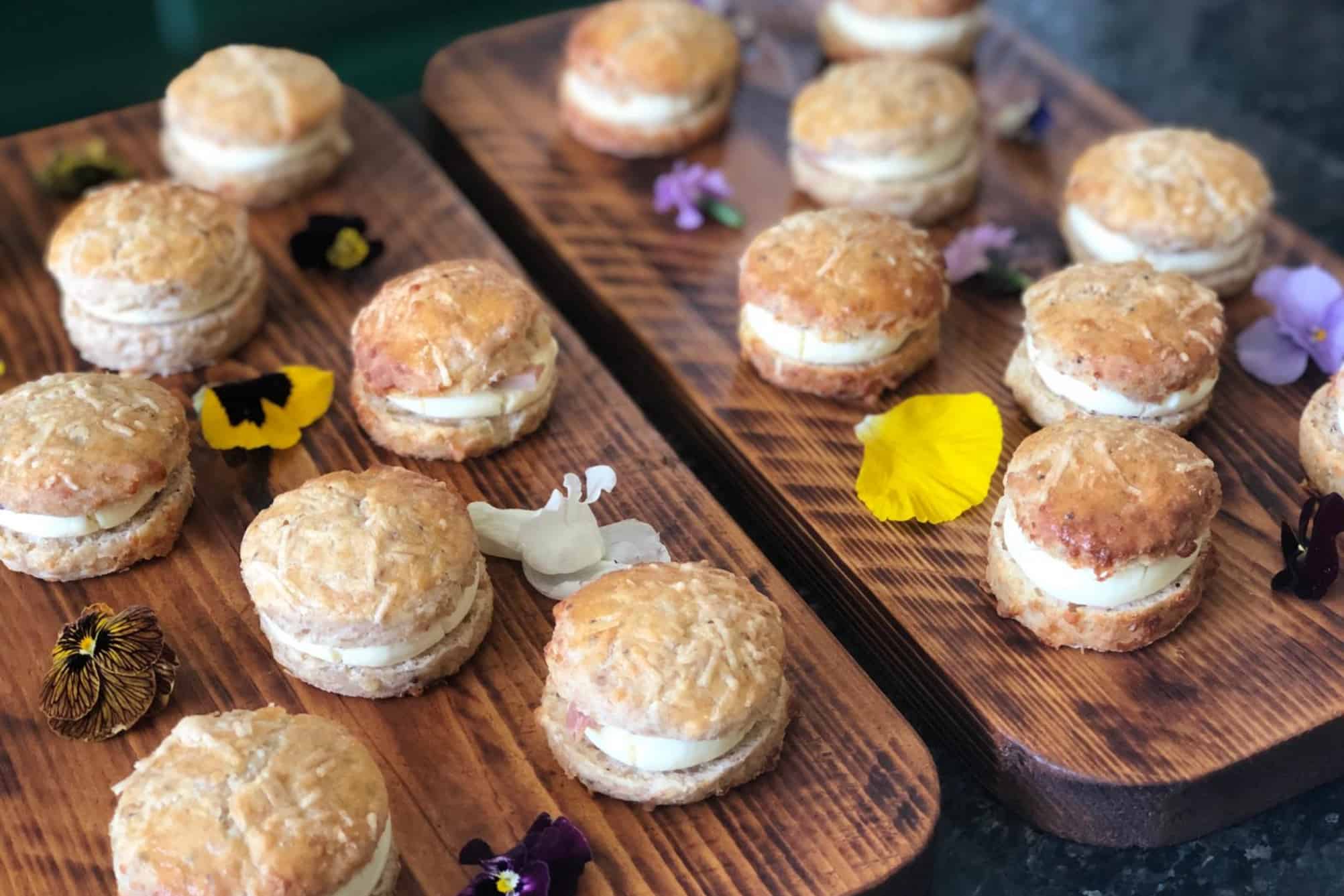 Savourty scones on a wooden board